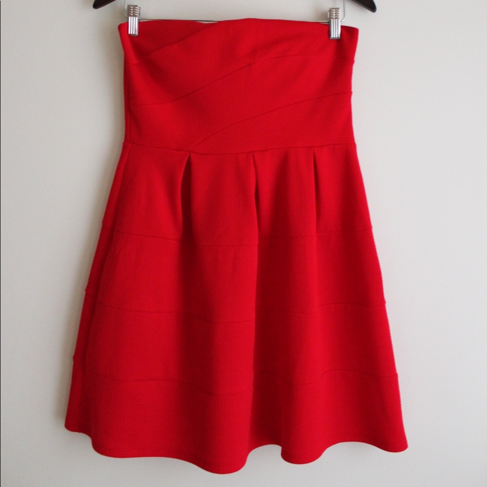 Beautiful Red Strapless Dress!